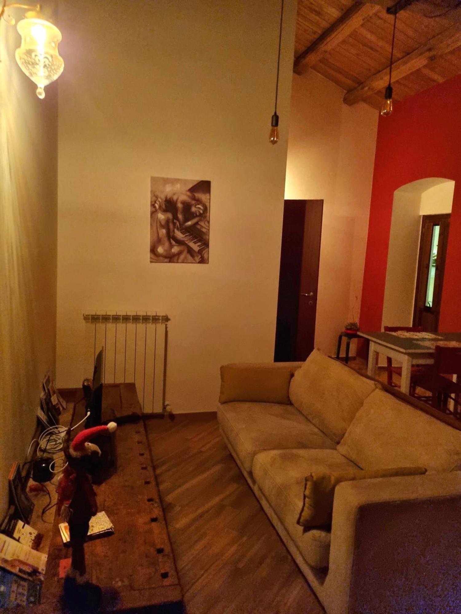 Civico16 Appartamento LʼAquila Exterior foto